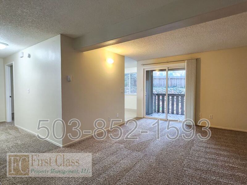 10056 Southwest Garrett Street - Photo 4 of 22