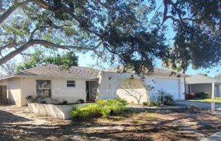 featured image of 2632 Ridge Lane