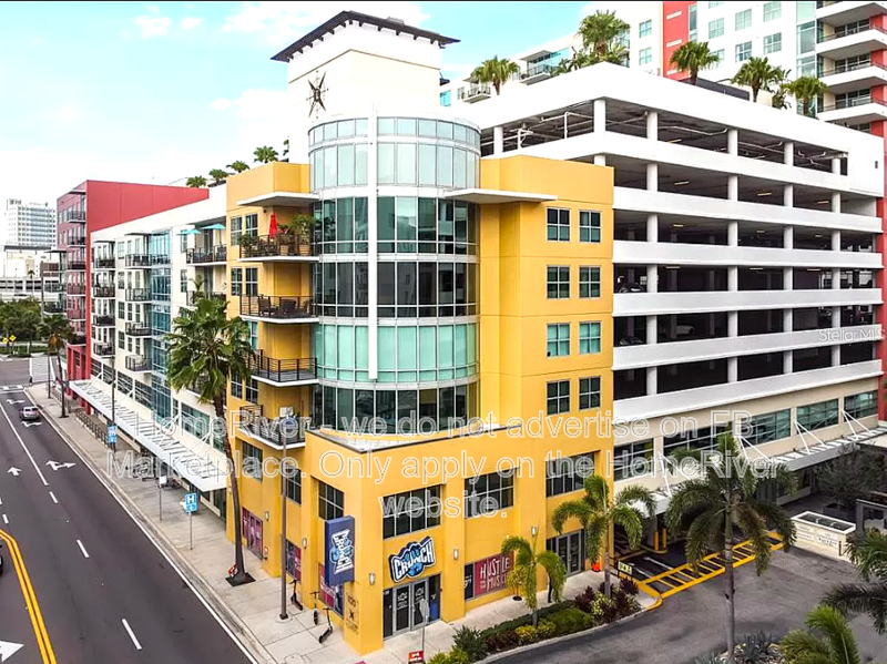 1120 E Kennedy Blvd #1424 - Photo 2 of 28