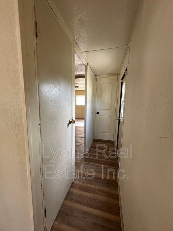 2268 Carlisle Lane - Photo 2 of 15