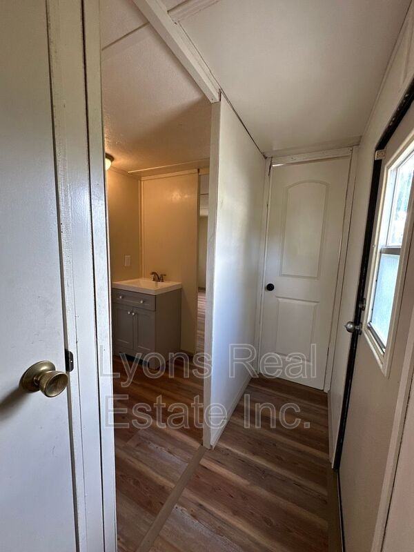 2268 Carlisle Lane - Photo 3 of 15