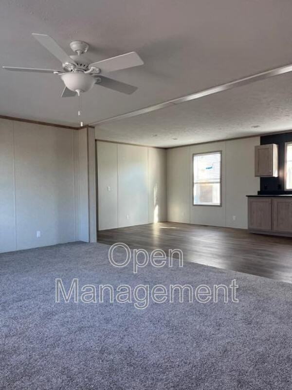 2301 Southwest Oralabor Road - Photo 6 of 10