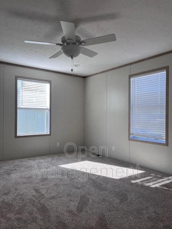 2301 Southwest Oralabor Road - Photo 7 of 10