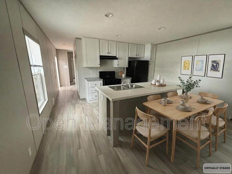 356 Bayhead Drive - Photo 3 of 13