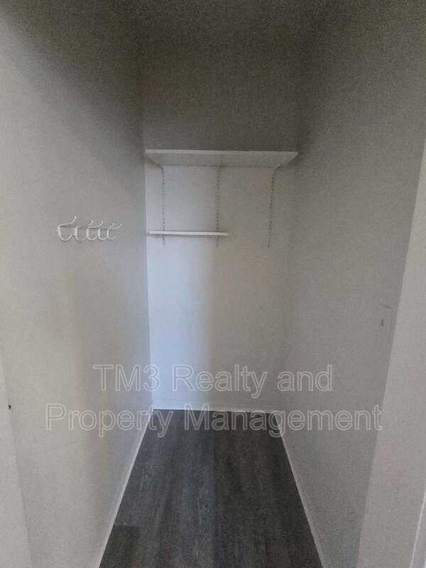 819 N 9th St - Photo 7 of 25