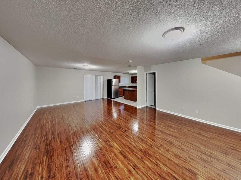 10007 Branley Oak Dr - Photo 4 of 17