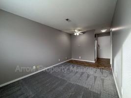 featured image of 1111 E St #6