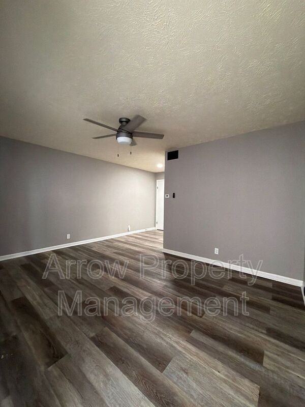 2110 J Street #2 - Photo 2 of 9