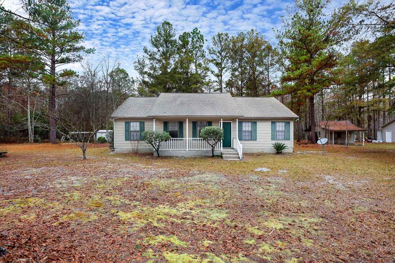 225 Palomino Dr - Photo 3 of 32