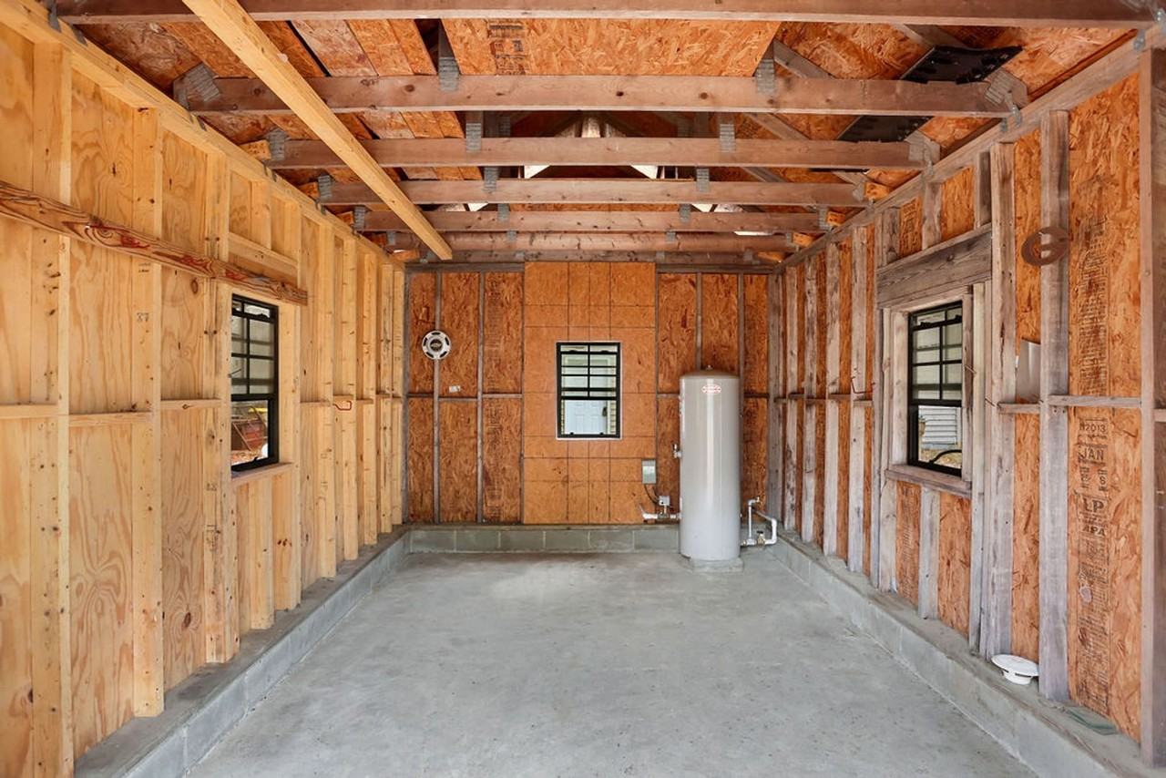 225 Palomino Dr - Photo 5 of 32