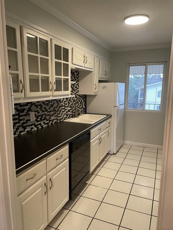 1208 Bush River Road #B10 - Photo 2 of 17