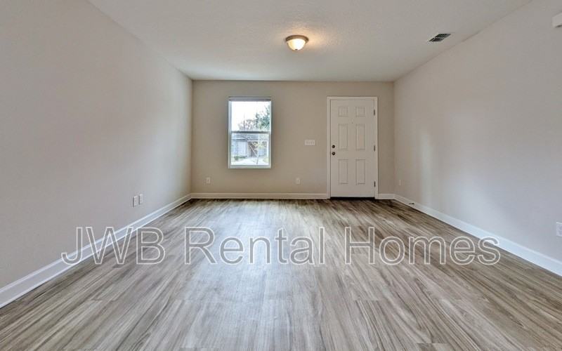 3337 Duane Avenue - Photo 5 of 8