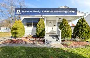 featured image of 1406 N Mercer St