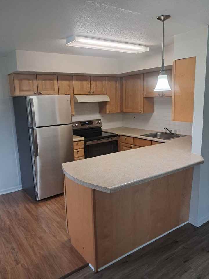 Maple Knoll Apartments - Photo 4 of 8