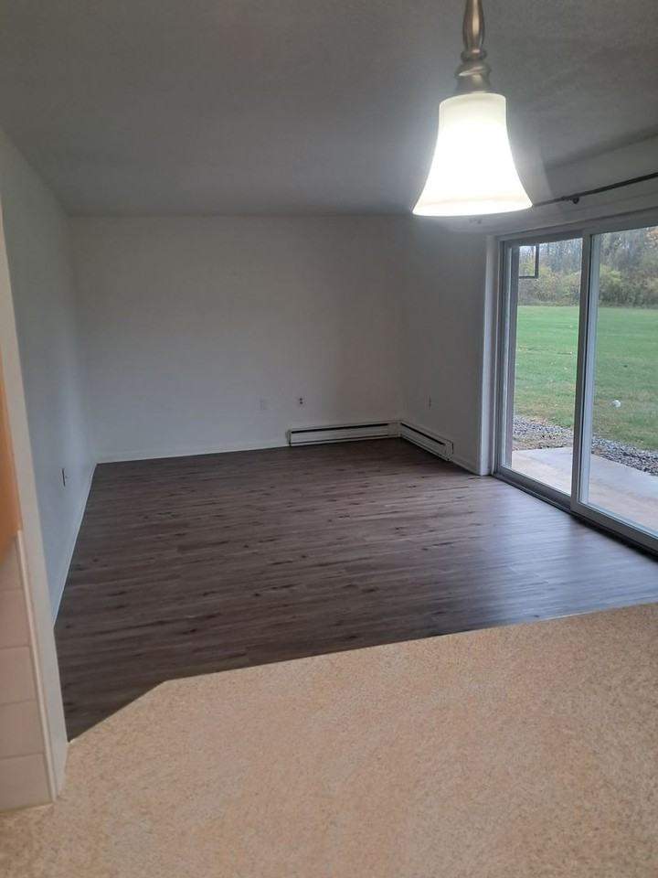 Maple Knoll Apartments - Photo 5 of 8