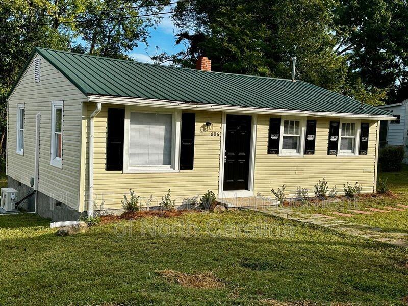 606 Carver Dr - Photo 2 of 29