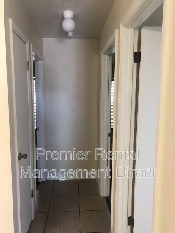 1306 Shady Ter #1 - Photo 4 of 6