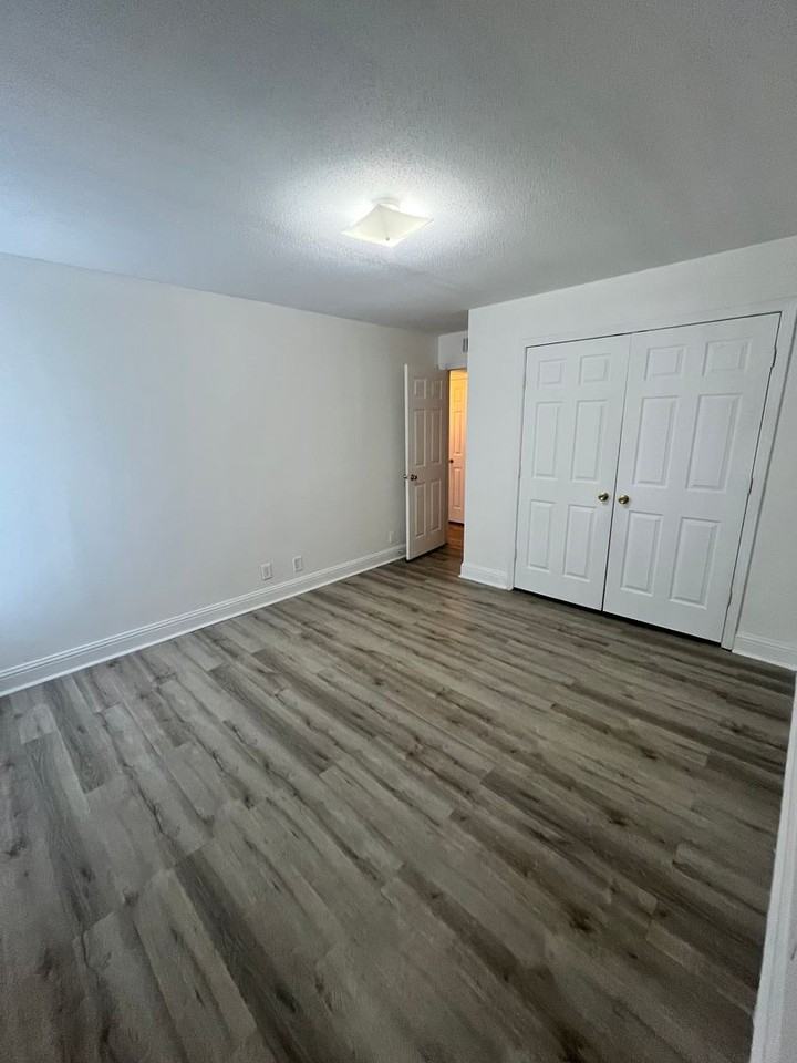 1187 Edna Pl - Photo 5 of 8