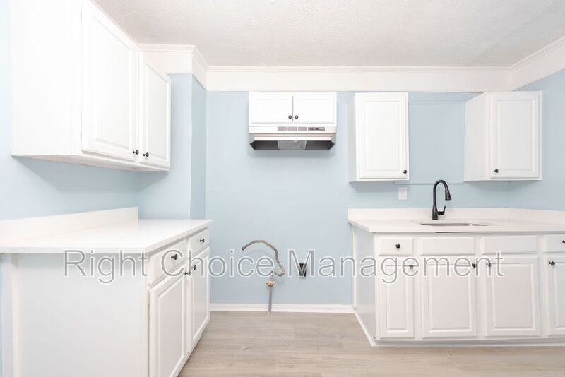 519 Parkchester Drive - Photo 7 of 18