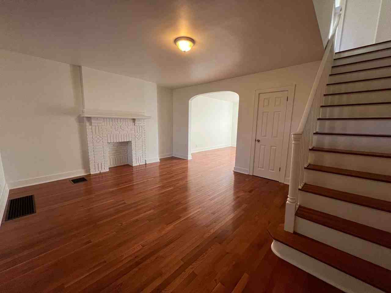 7448-63 Penfield Court - Photo 4 of 26