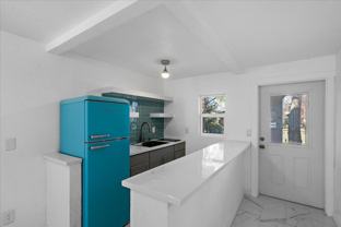 Now leasing BEAUTIFUL and unique DOWNTOWN studios! - Photo 1 of 1