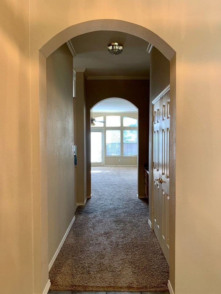 1920 Cavender Circle - Photo 5 of 21