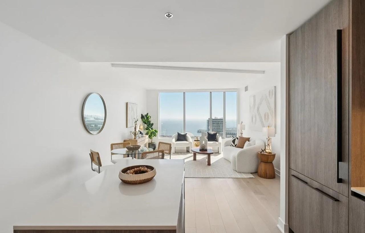 338 Main St - Photo 3 of 40