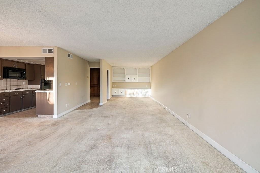 5870 Green Valley Cir - Photo 5 of 9