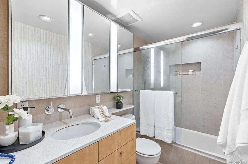 540 Hawthorn St - Photo 7 of 11