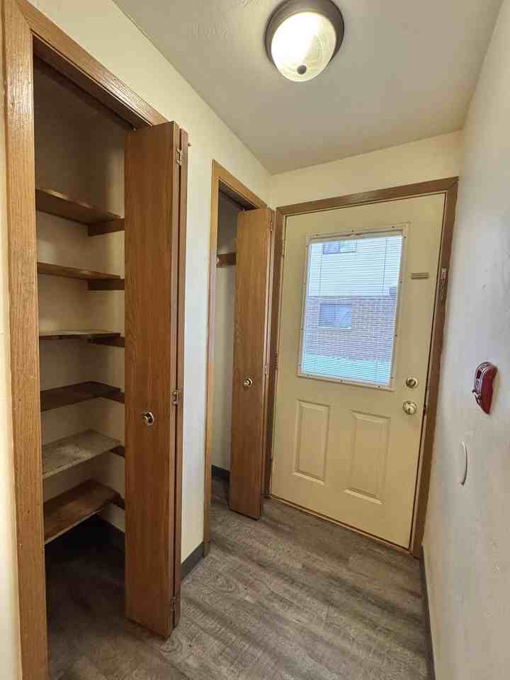 311 Leeland Street - Photo 7 of 19