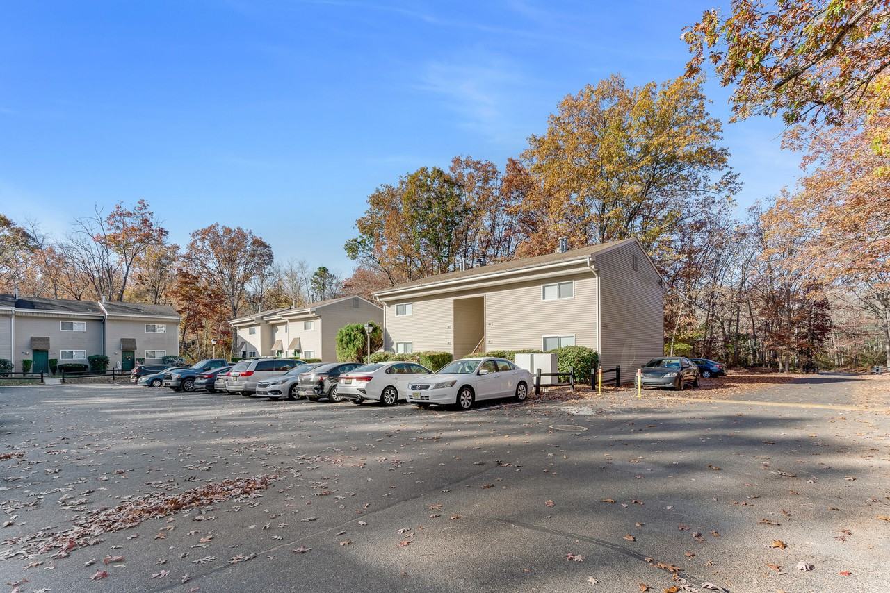 Indian Oaks Townhomes - Photo 5 of 43