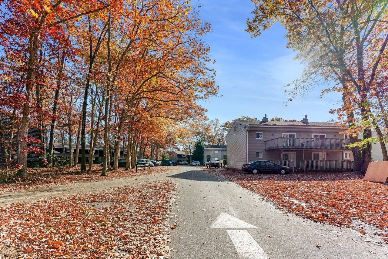 Indian Oaks Townhomes - Photo 6 of 43