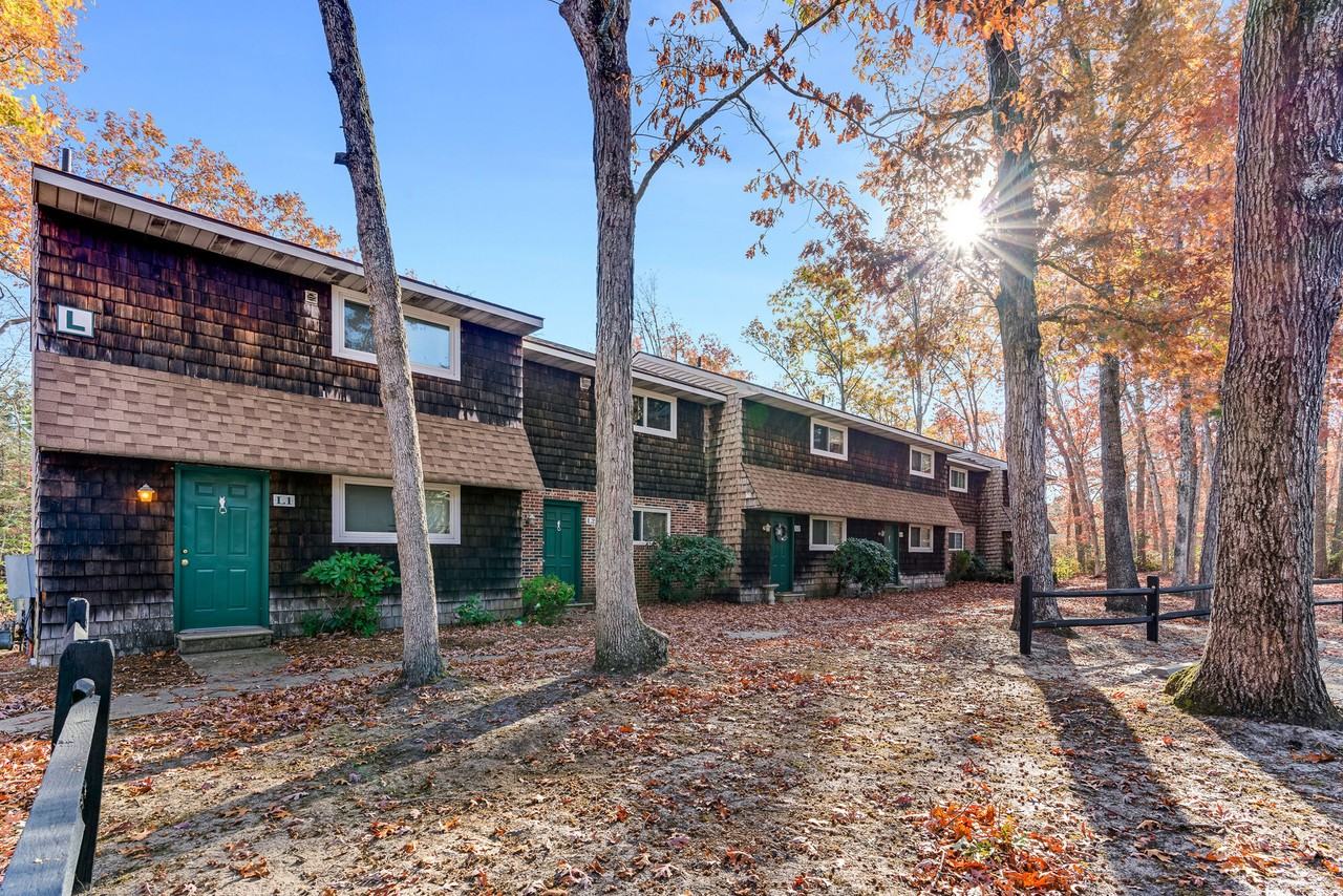 Indian Oaks Townhomes - Photo 7 of 43