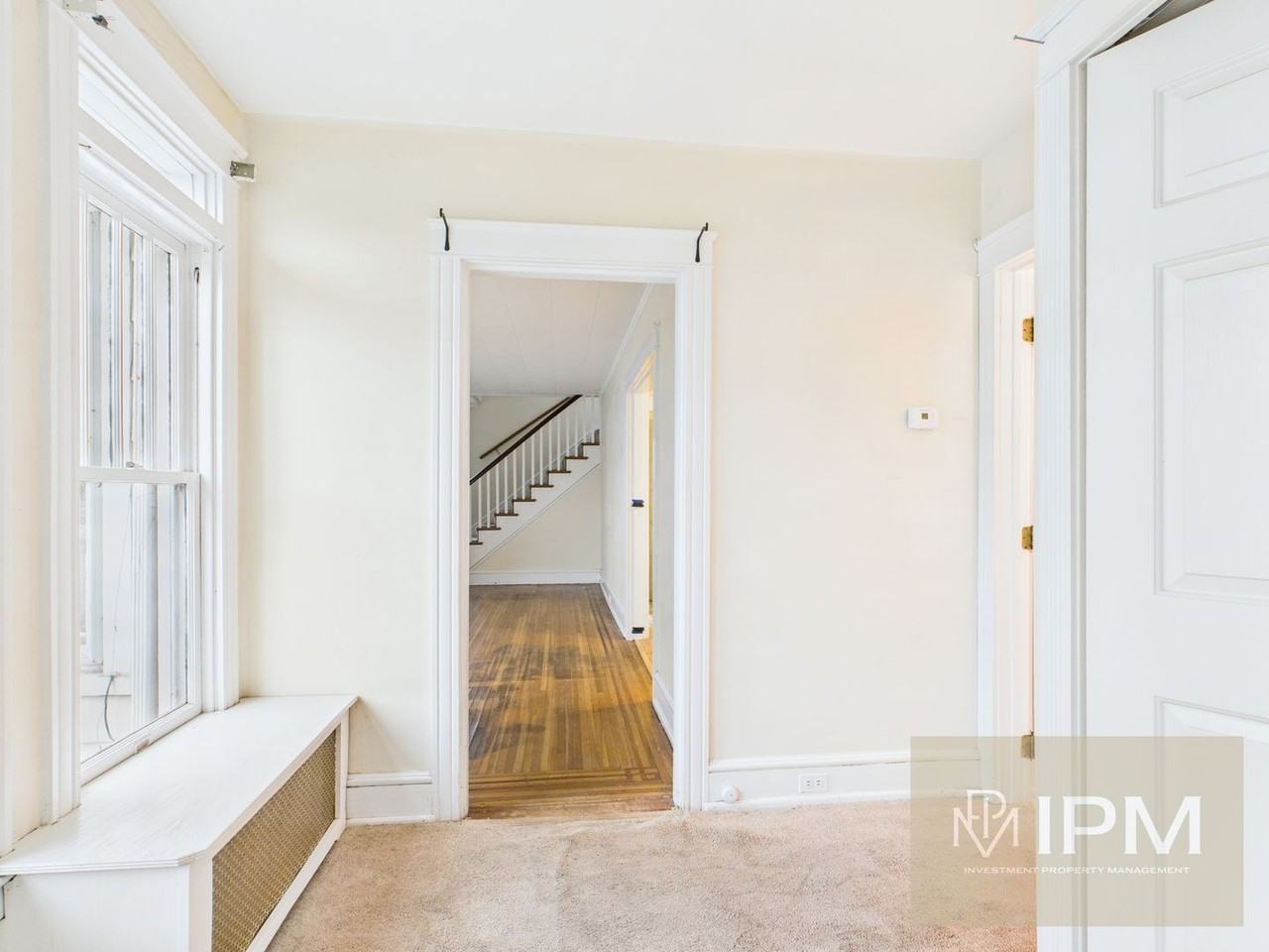 12 S Royal St - Photo 4 of 25