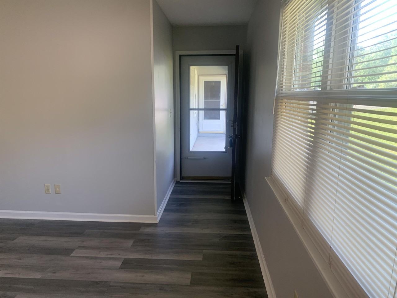 Ridgecrest Circle - Photo 5 of 48