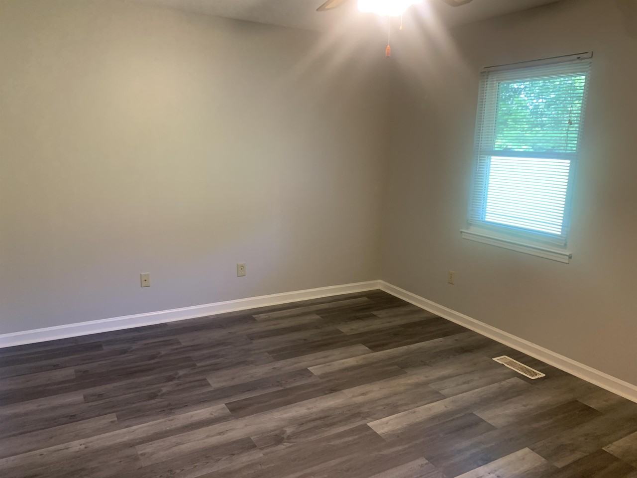 Ridgecrest Circle - Photo 7 of 48