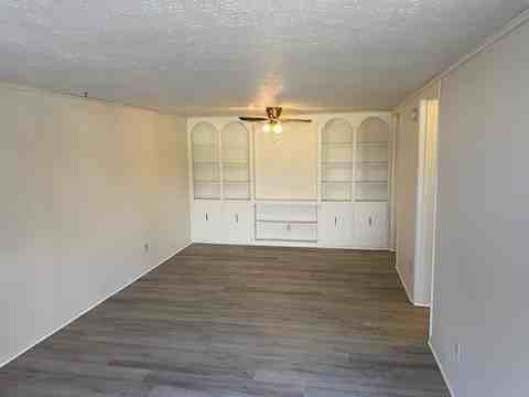105 Palmer Lane - Photo 4 of 24