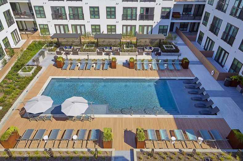 1010 South Pearl Expressway #A7-22