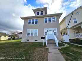 852 North Rebecca Avenue - Photo 1 of 1