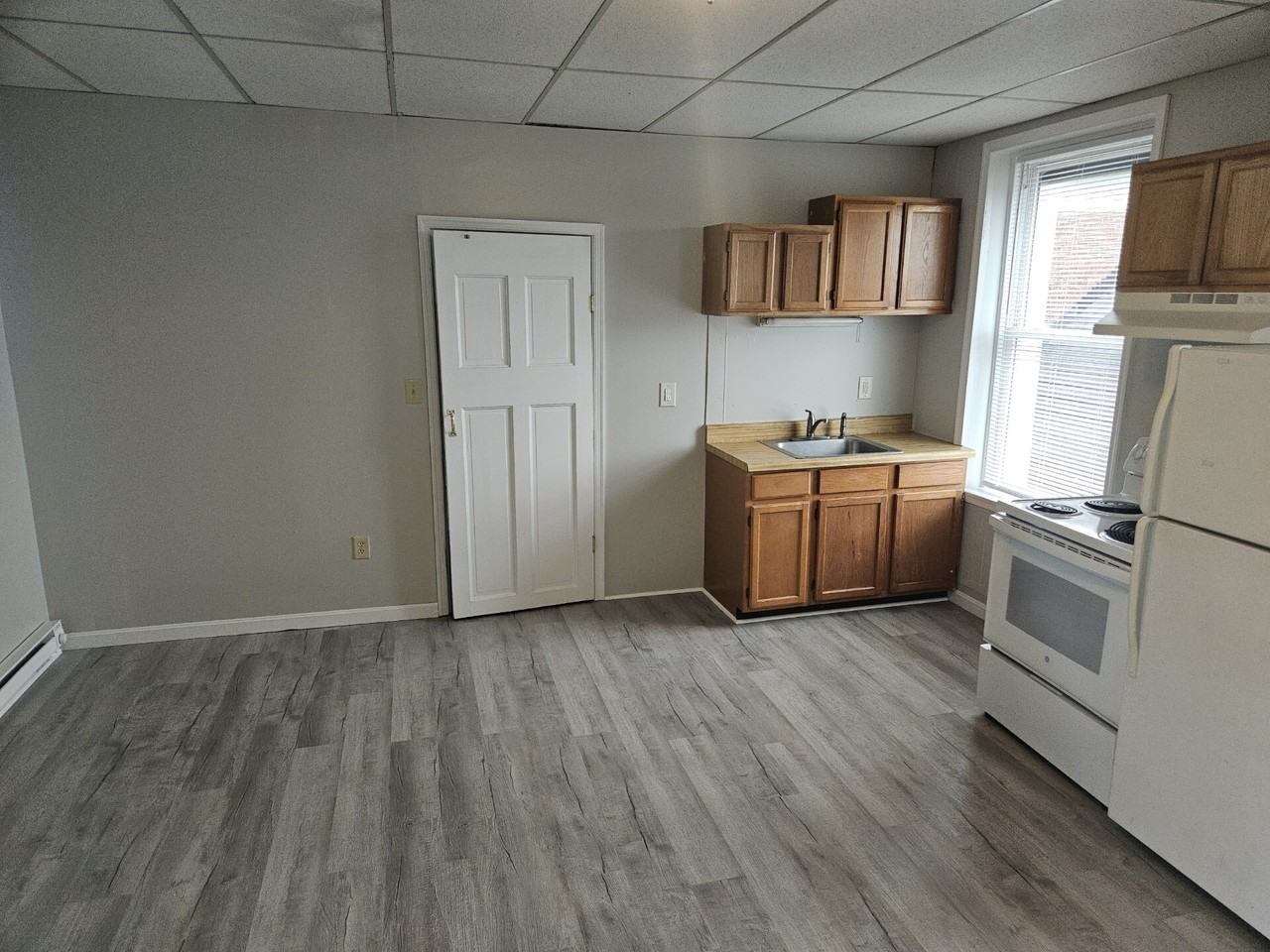 4 Frederick St - Photo 2 of 7