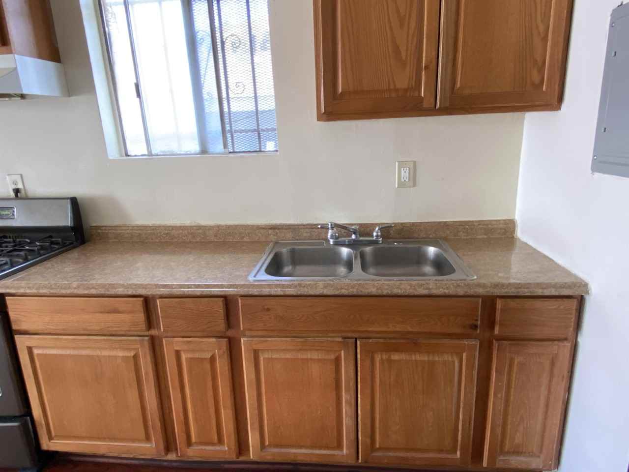 3007-3013 1/2 Sierra St. - Photo 6 of 8