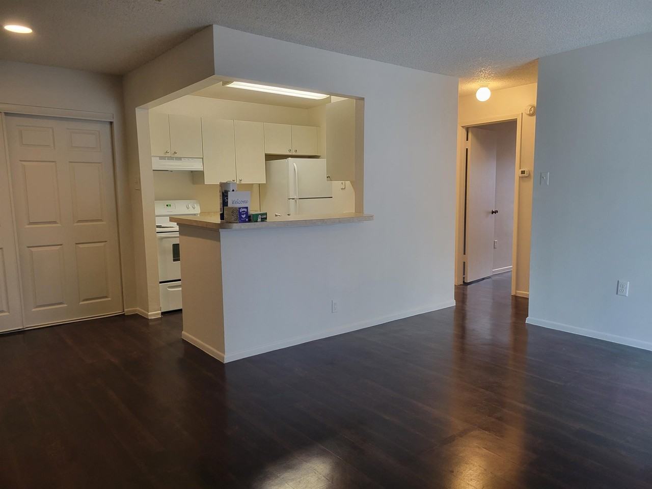 14-101 - Photo 6 of 8