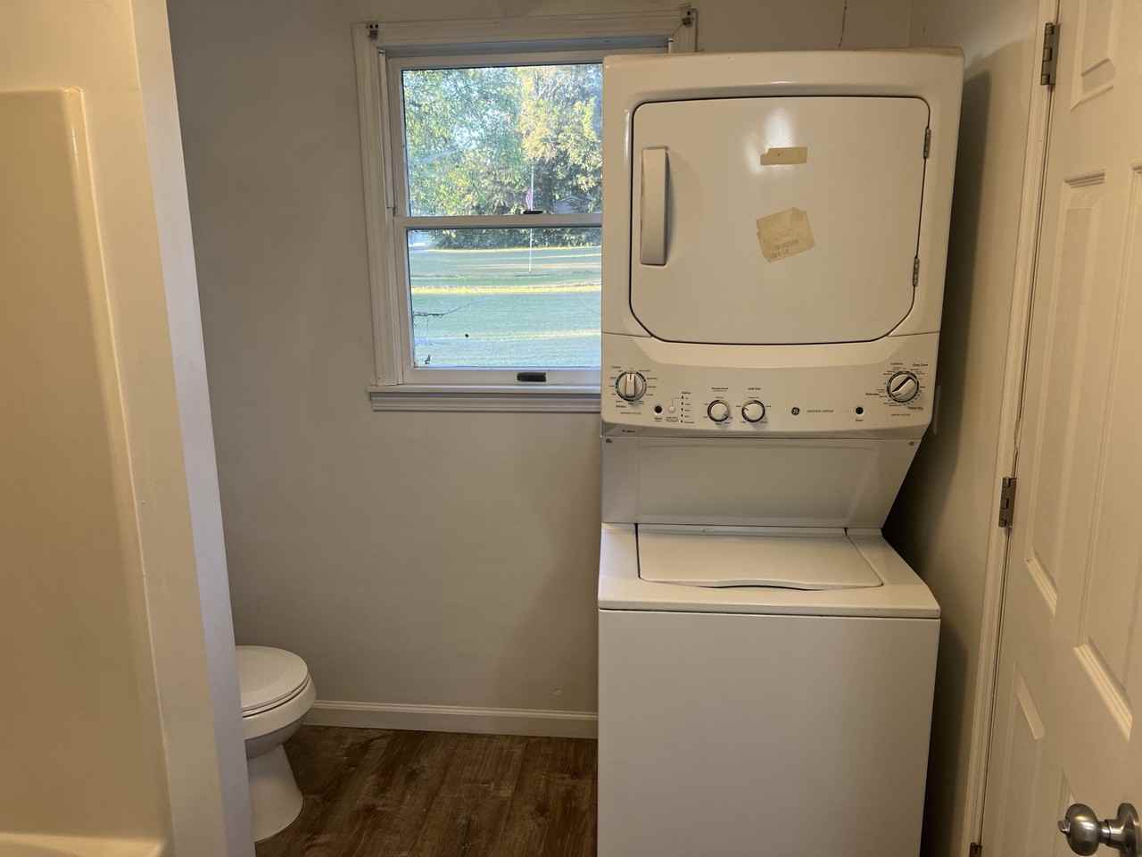 604 North Stewart Street - Photo 5 of 6