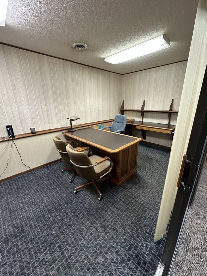 Fourscore - Photo 4 of 6