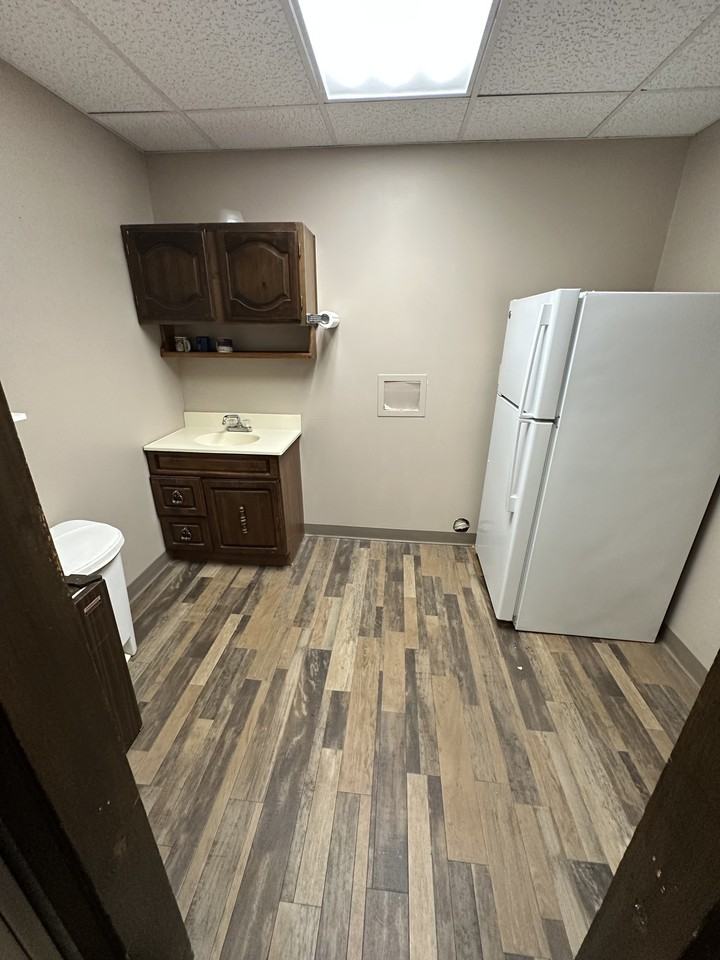 Fourscore - Photo 6 of 6