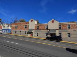 featured image of 343 Kendrick Lane