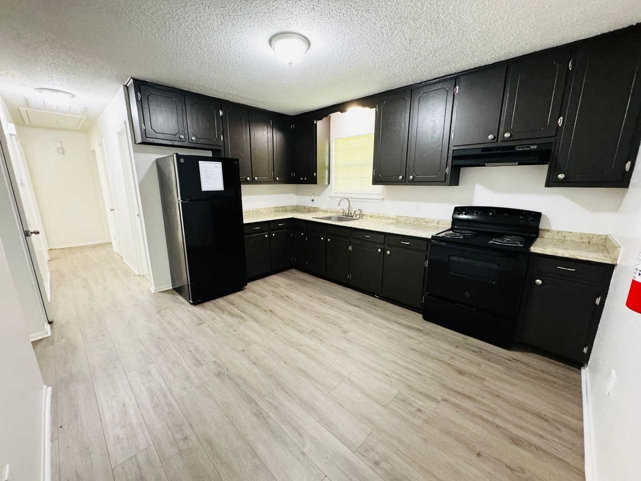 3617 Clayton Drive - Photo 6 of 19