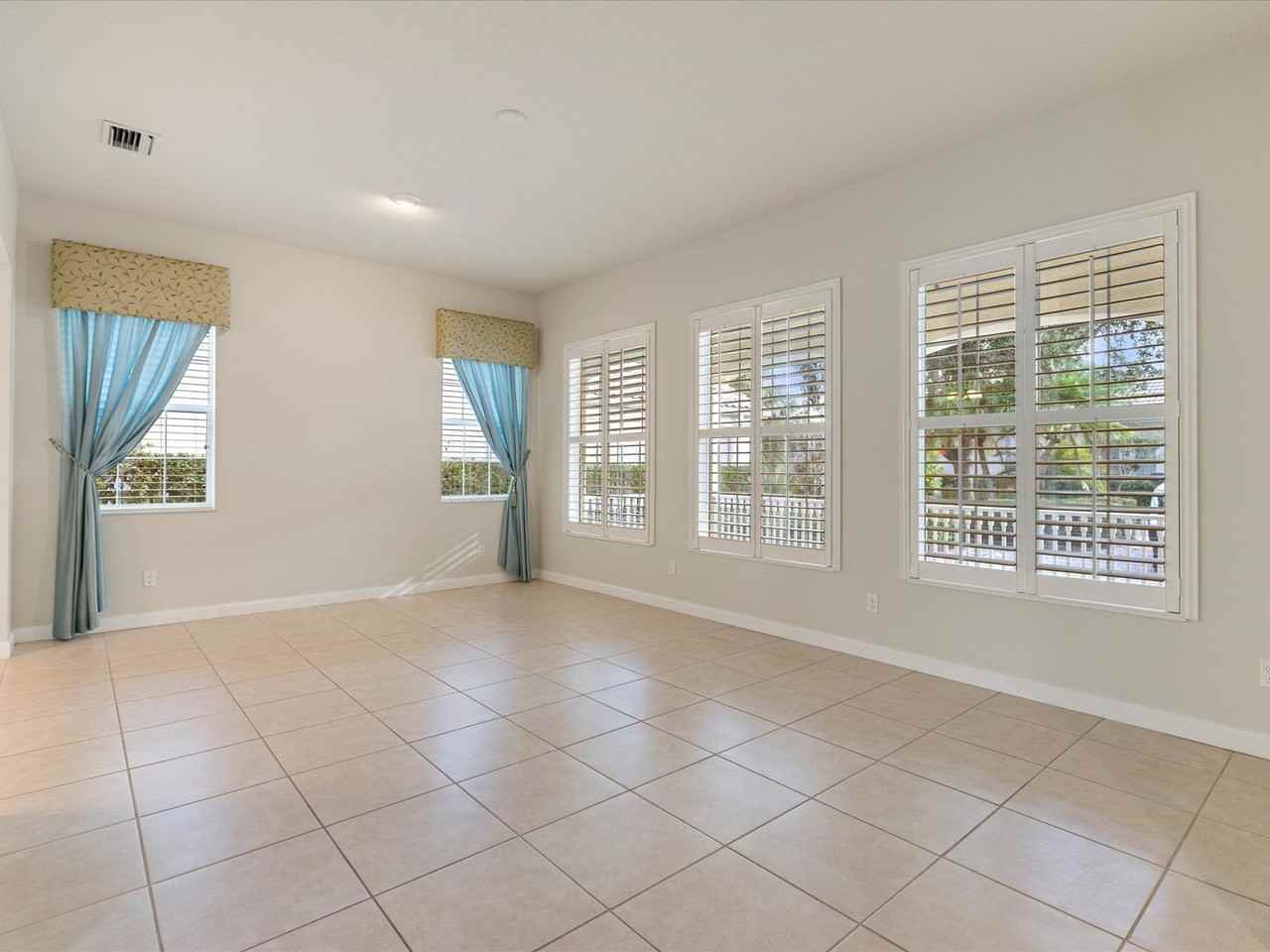 5994 Demarco Ct - Photo 4 of 48