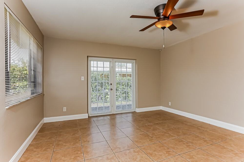 1270 Nw 29th Ter - Photo 3 of 16