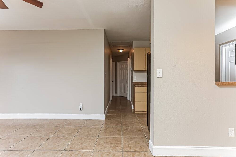 1270 Nw 29th Ter - Photo 5 of 16